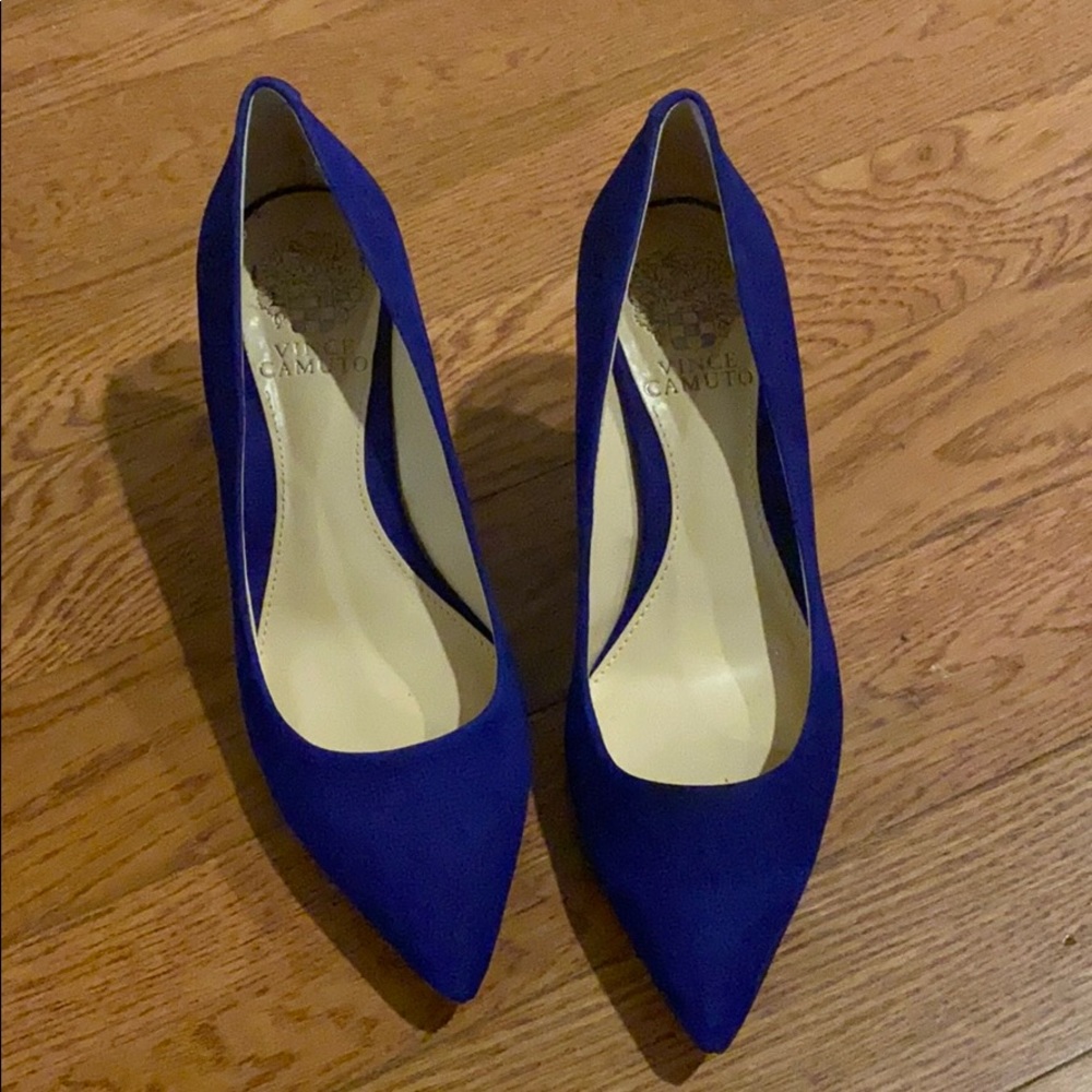 Vince Camuto blue heels
